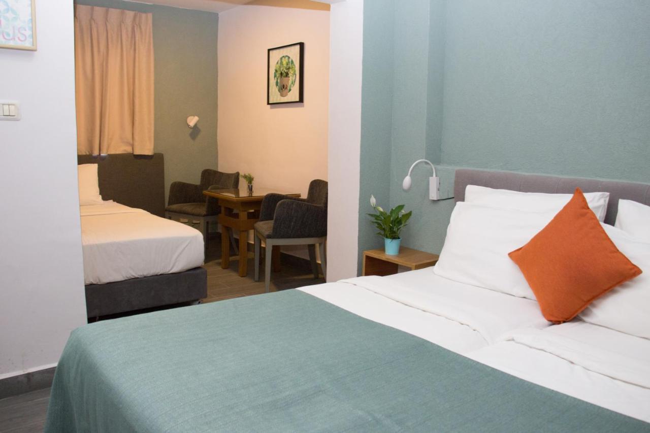 Hotel Golden 3*